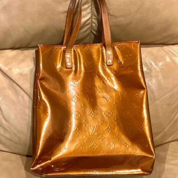 Louis Vuitton Tote Bag - Picture 3 of 11